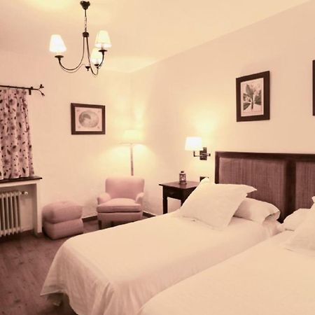 Casona De Navalmedio Hotel Cercedilla Bilik gambar