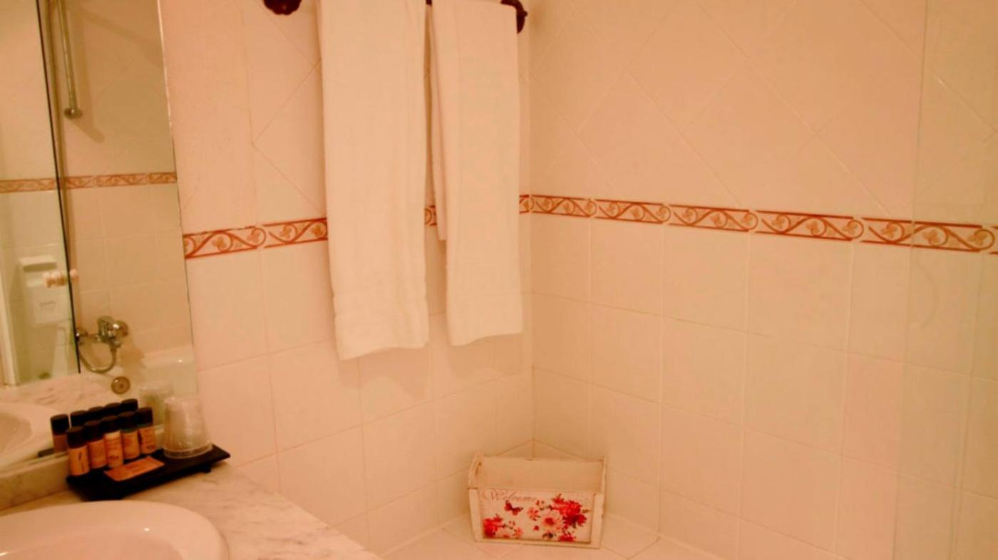Casona De Navalmedio Hotel Cercedilla Bilik gambar